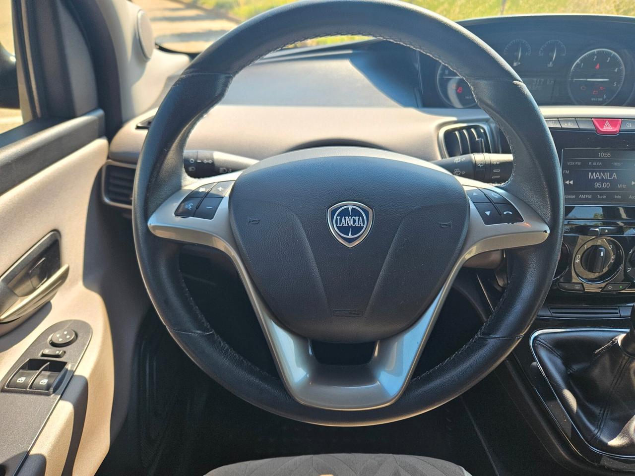 Lancia Ypsilon 1.3 MJT 16V 95 CV 5 porte S&S Gold
