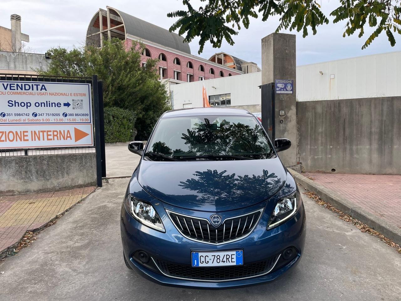 Lancia Ypsilon KM. 26.000! 1.0 Hybrid Ecochic Silver