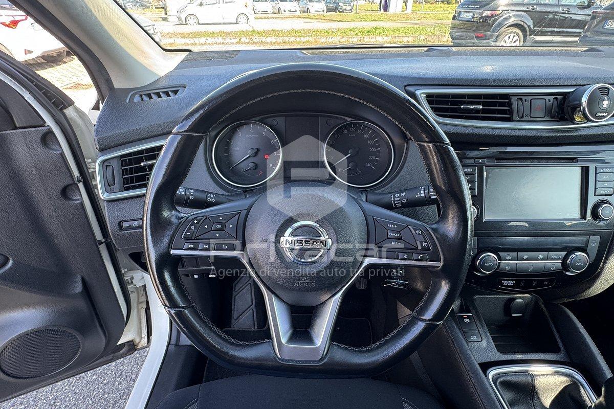NISSAN Qashqai 1.3 DIG-T 140 CV N-Connecta