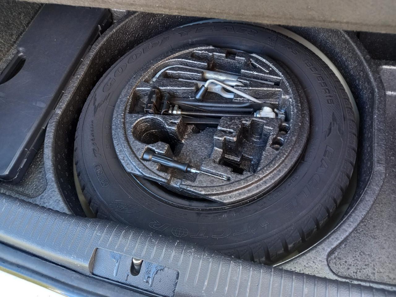 Volkswagen Golf 1.9 TDI 5p. Comfortline