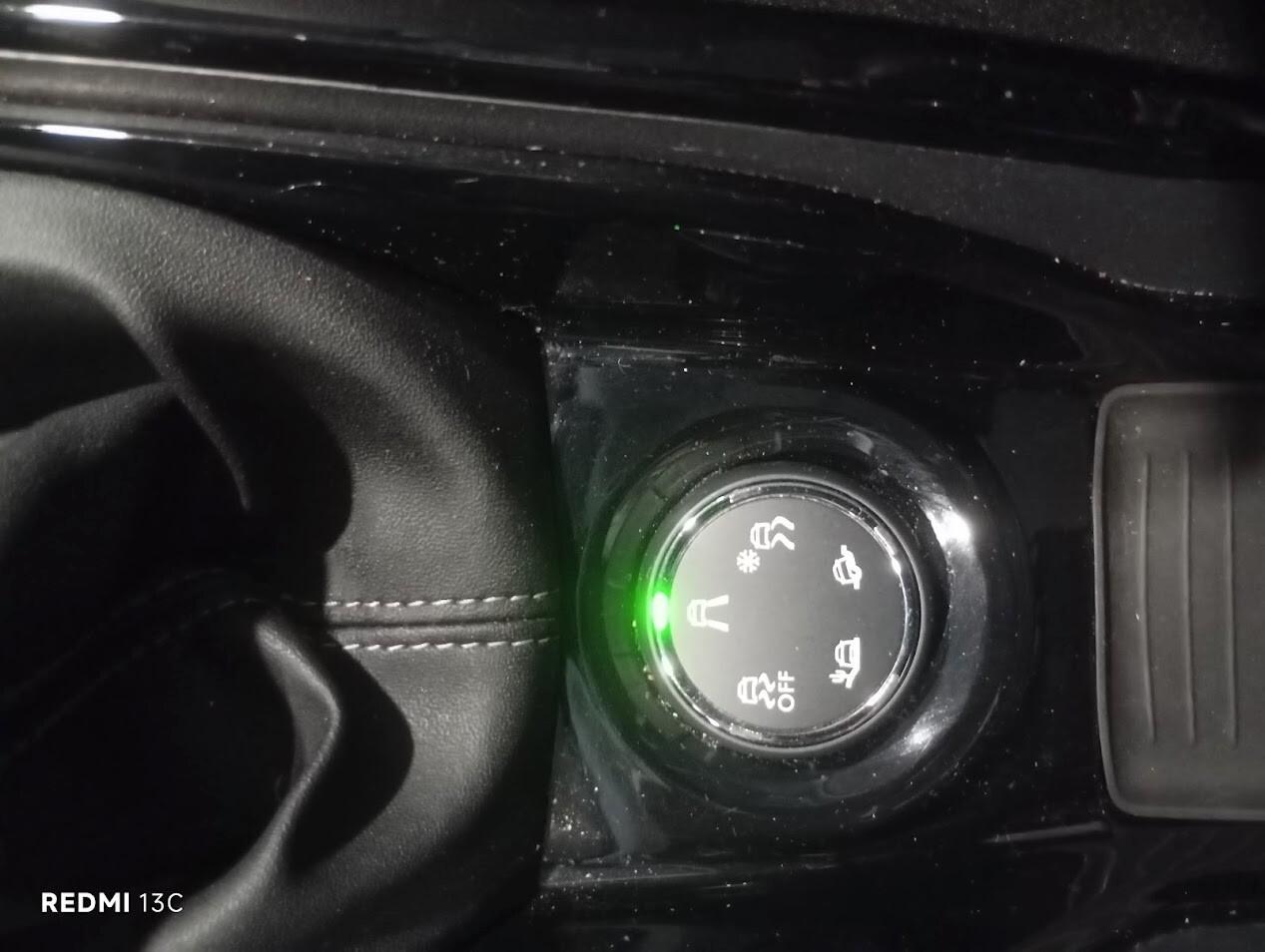 PEUGEOT 2008 DEL 2015 BENZINA 60.000 KM