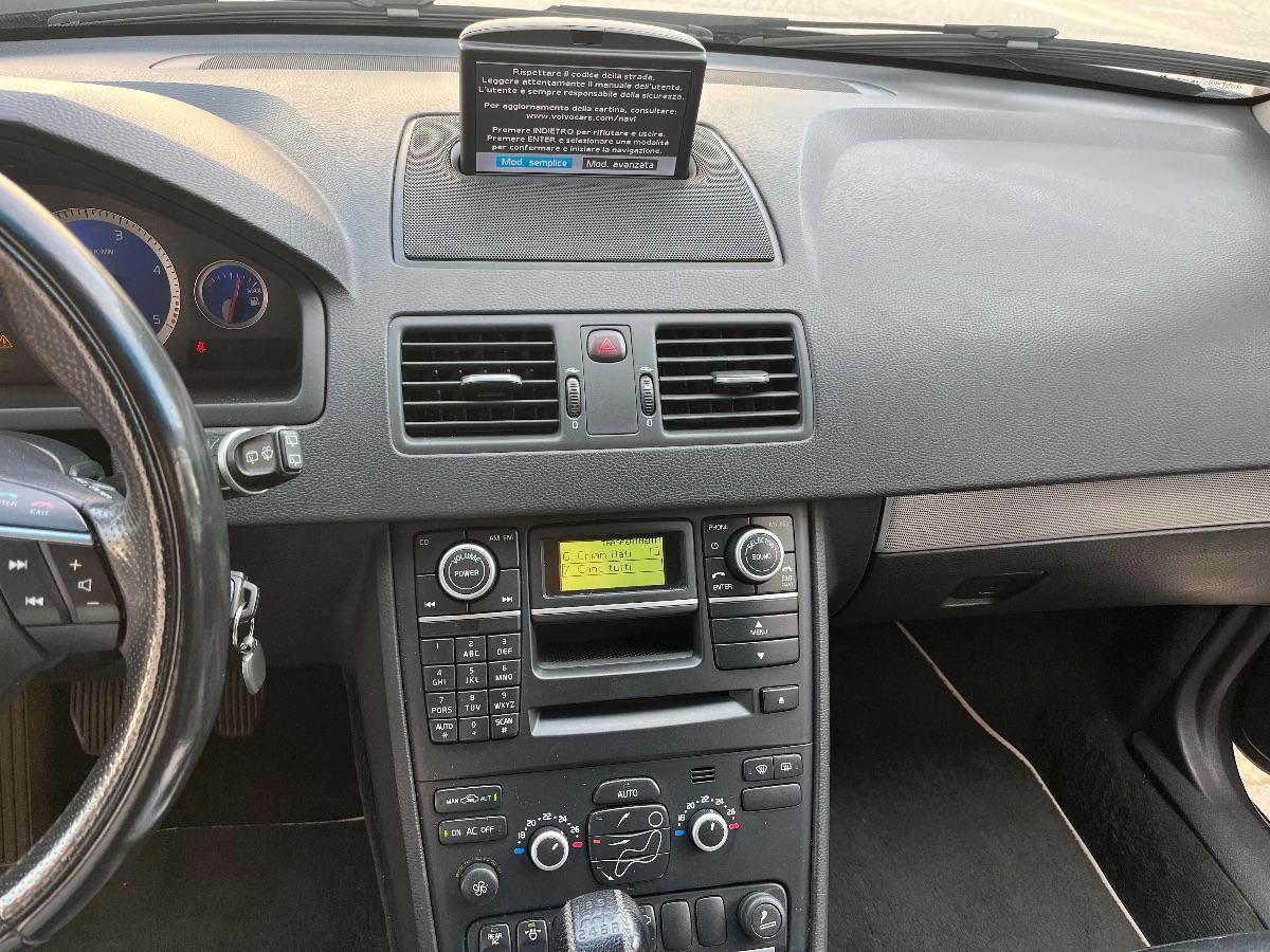 VOLVO XC90 2.4 D5 AWD 7 PT KM 102.000