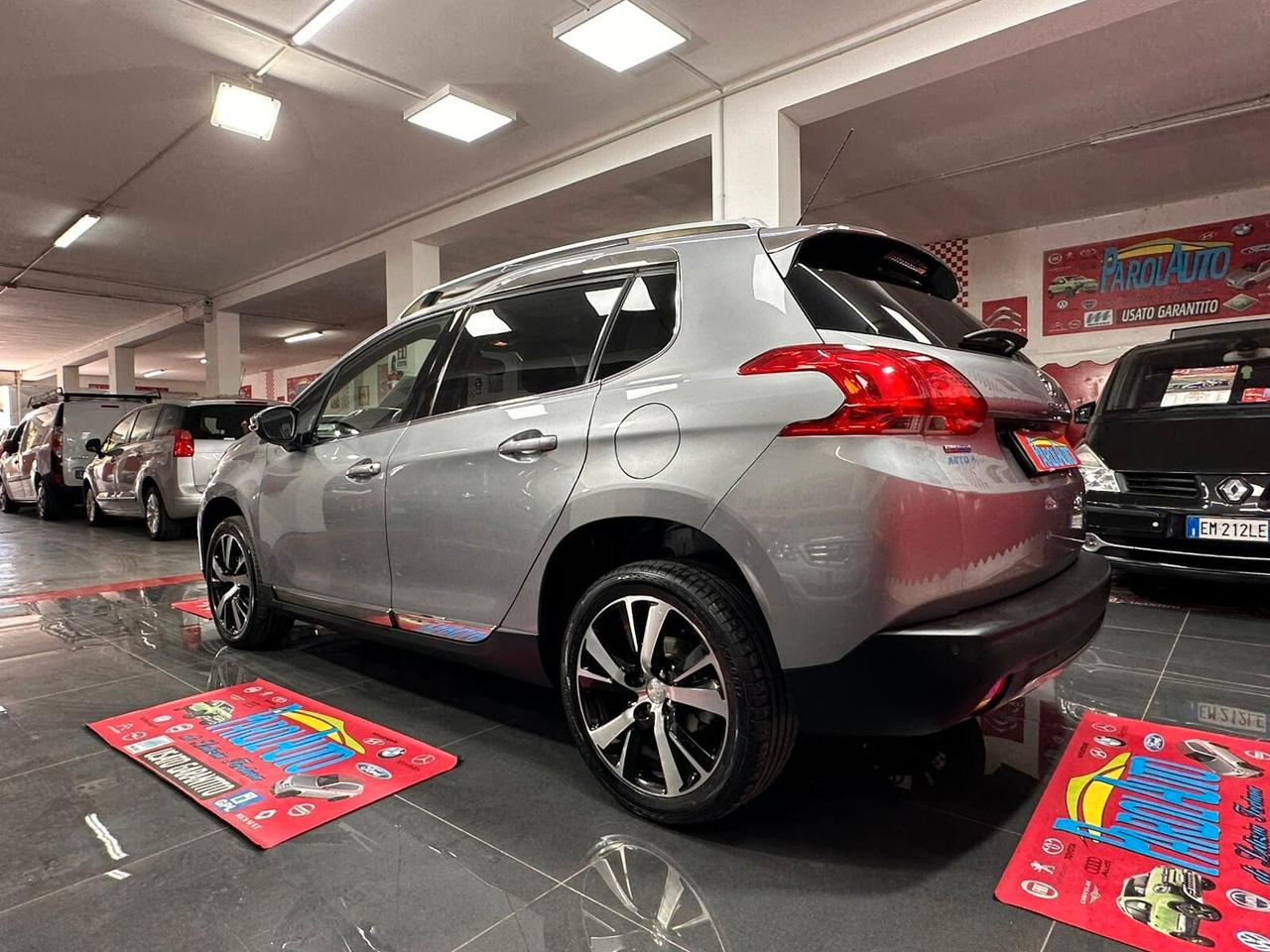 Peugeot 2008 BlueHDi 1.6 99cv Black Matt - 2016