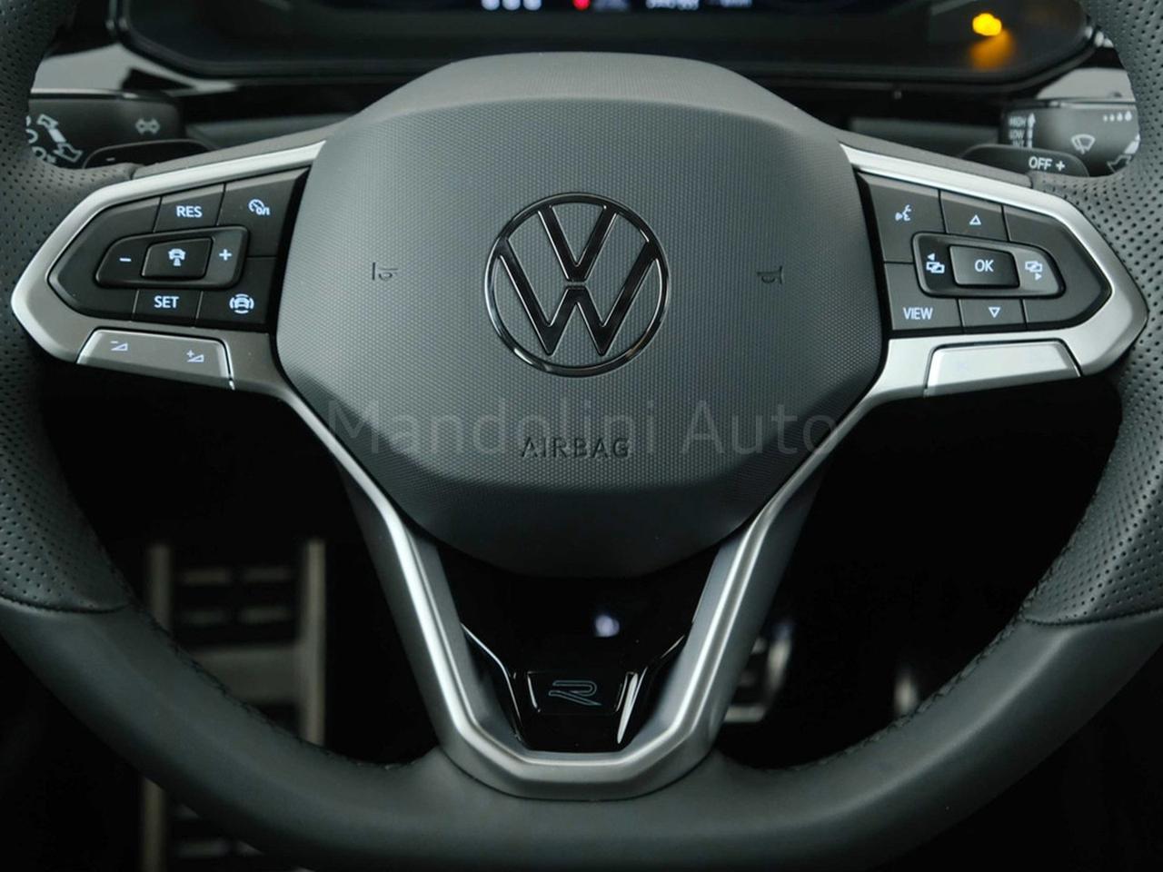 Volkswagen T-Roc 1.5 tsi act r-line plus dsg