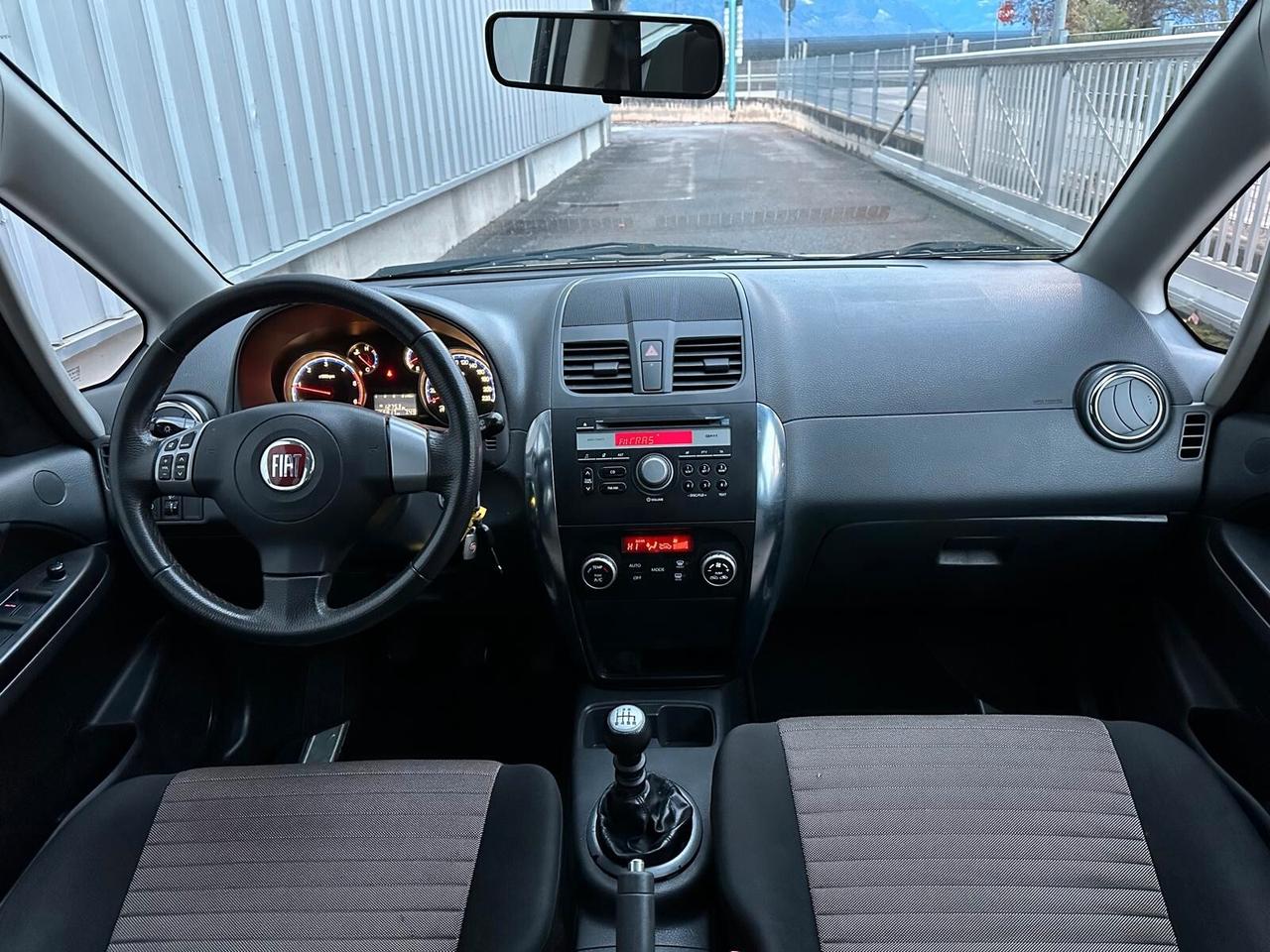 Fiat Sedici 2.0 MJT 16V DPF 4x4 Emotion