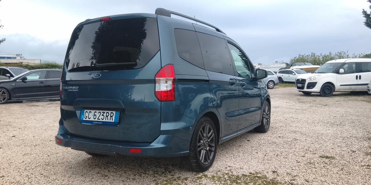 Ford Tourneo Courier 1.5 TDCI 100 CV S&S Plus
