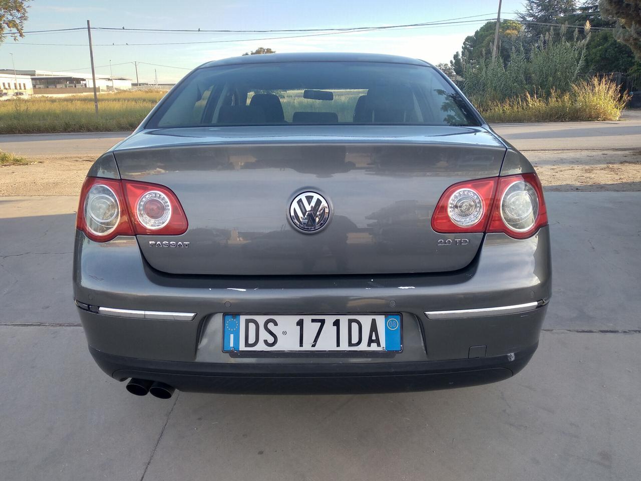 Volkswagen Passat 2.0 TDI DPF Comfortline