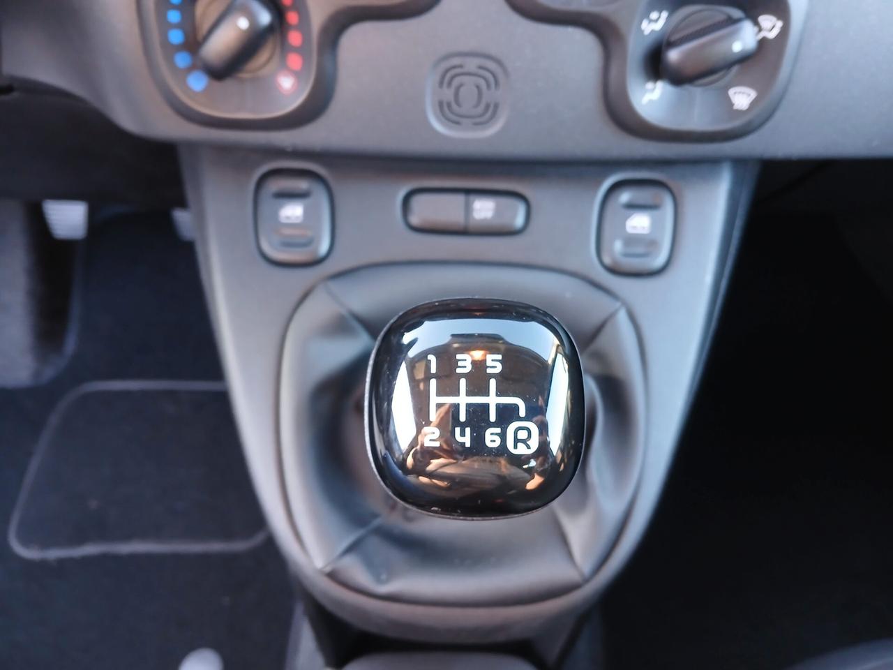 FIAT PANDA HYBRID CITY LIFE 70CV 2023