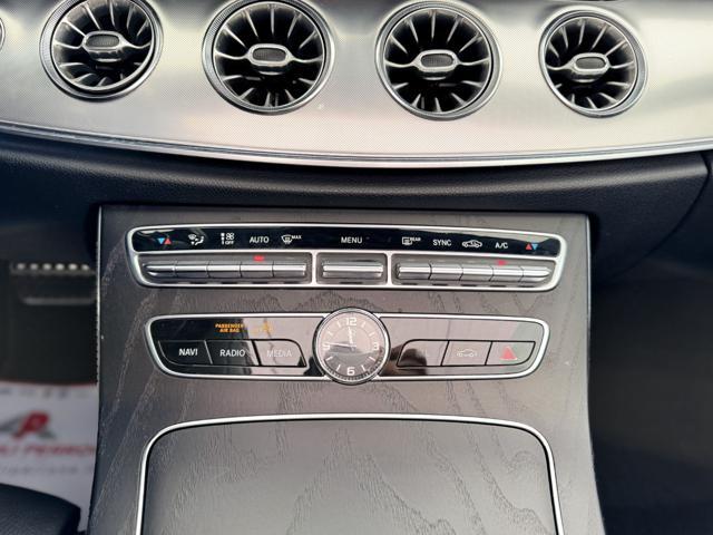 MERCEDES-BENZ E 220 d Cabrio Premium AMG (Pelle/Navi/Retro/LED/Auto)