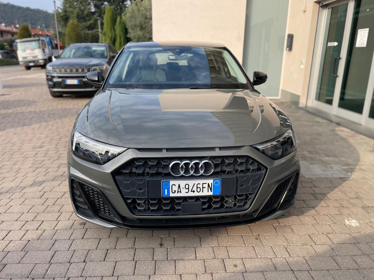 AUDI A1 SPB 35 TFSI S tronic S line edition