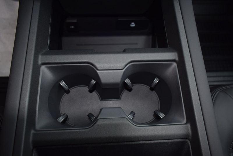 Land Rover Defender D350 AWD Auto 110 Trophy Edition Deep Sandglow