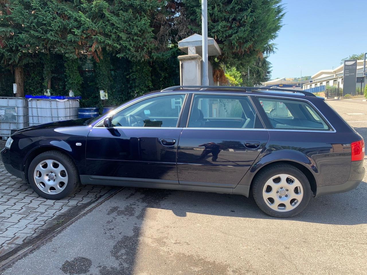 Audi A6 AVANT 2.4 BENZINA 4x4 58000 KM ISCRITTA ASI