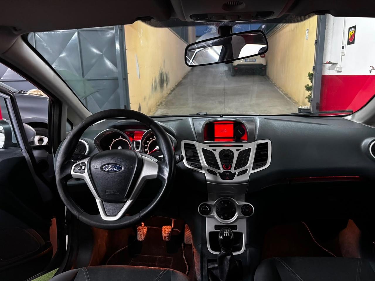 Ford Fiesta 1.4 TDCi 5p. Titanium