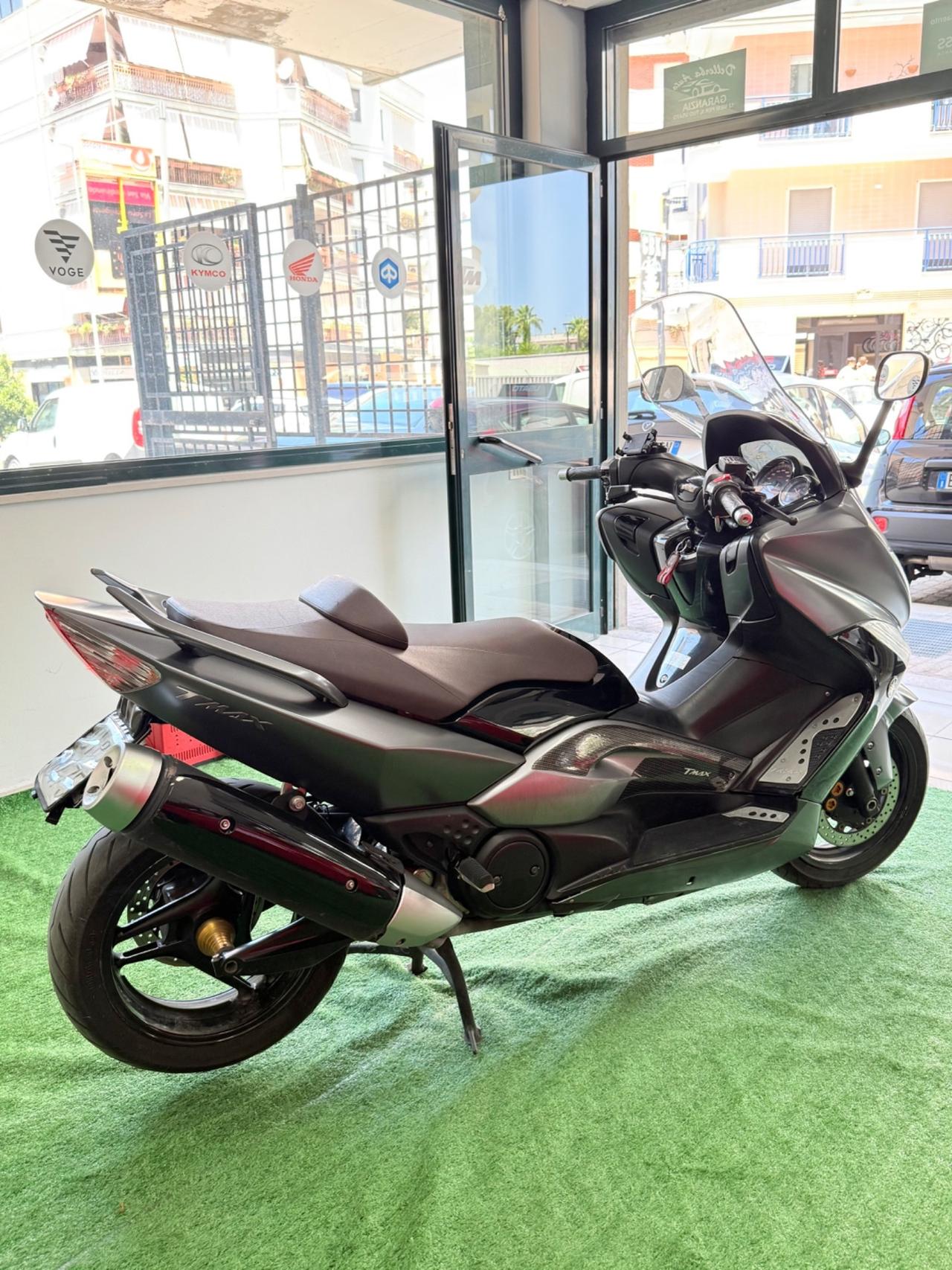 Yamaha T Max