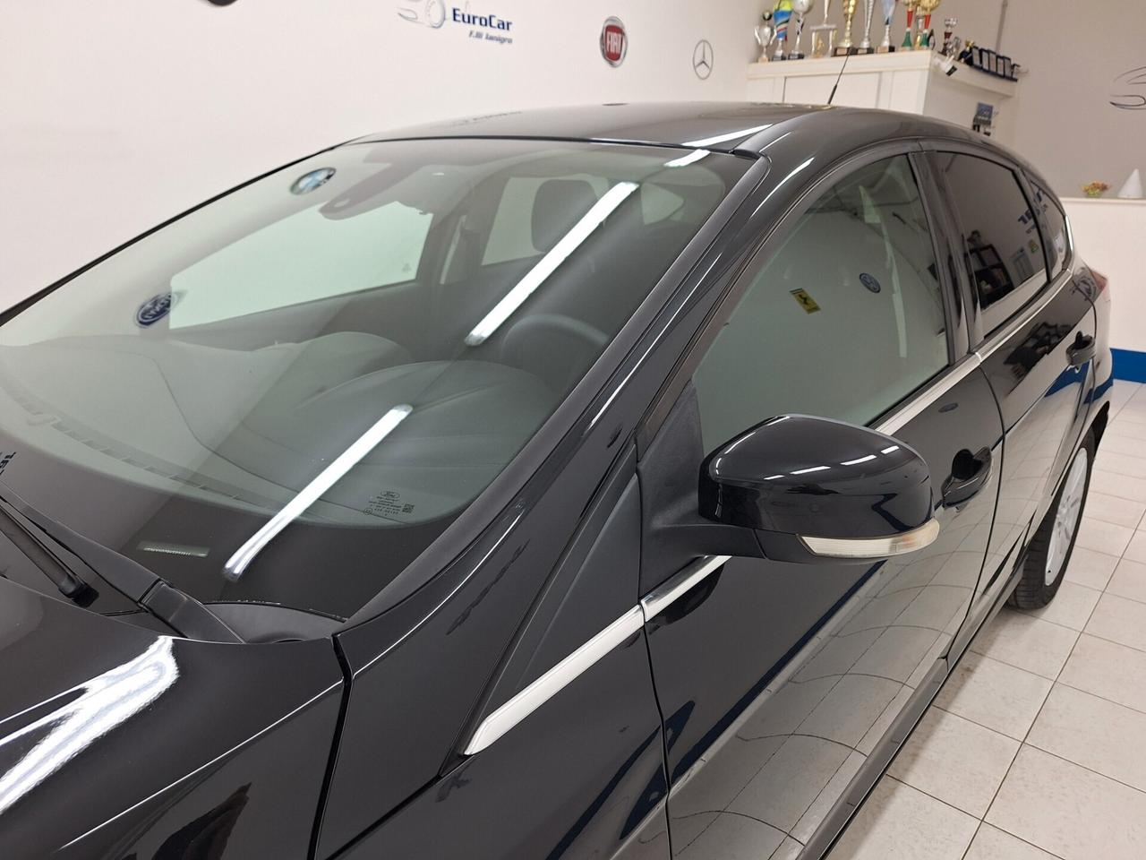 Ford Focus Titanium 1.6 TDCi 115cv