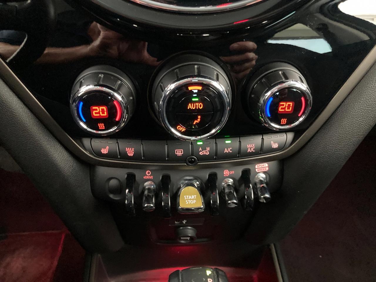 MINI Mini Countryman 1.5 Cooper SE Classic all4 auto