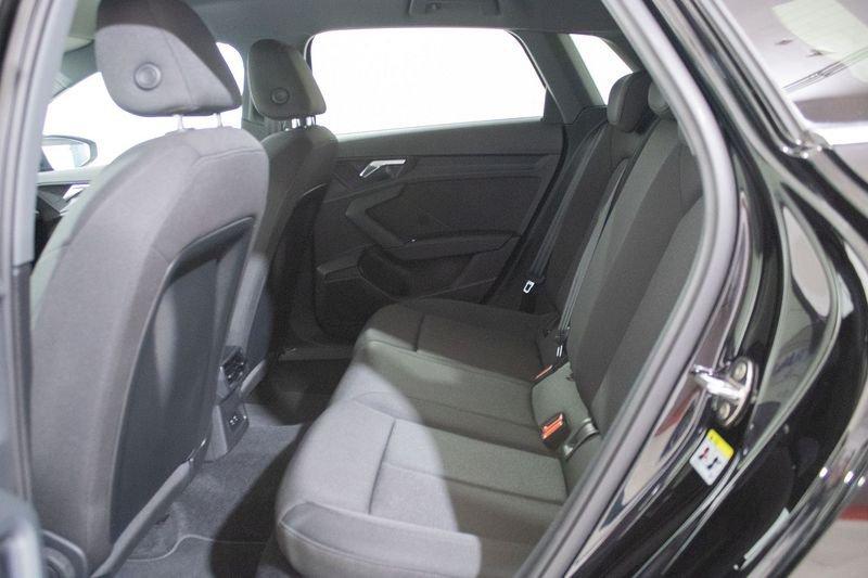 Audi A3 A3 SPB 30 TFSI S-TRONIC Business Advanced