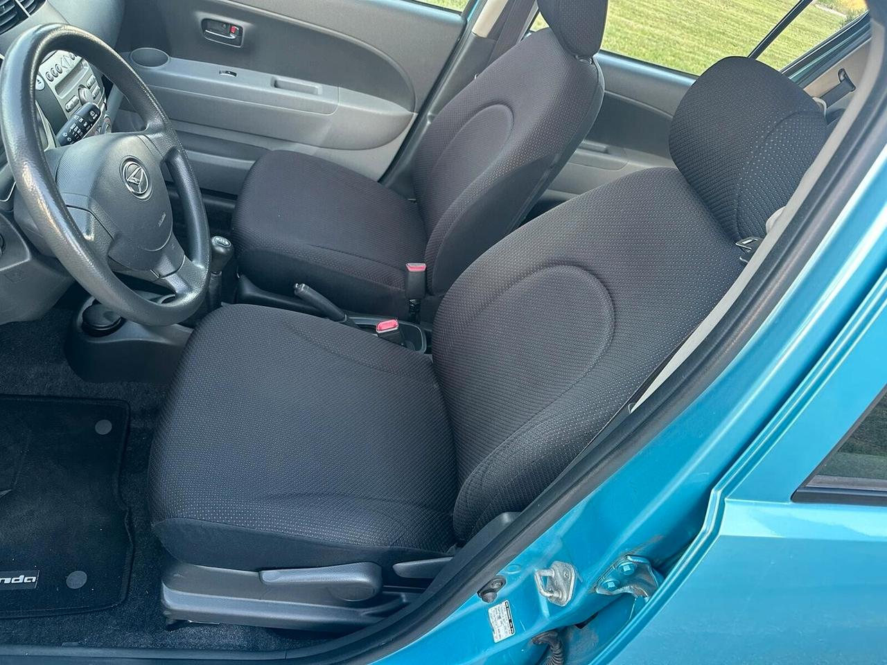 Daihatsu Sirion 1.0 12V Mio Green Powered