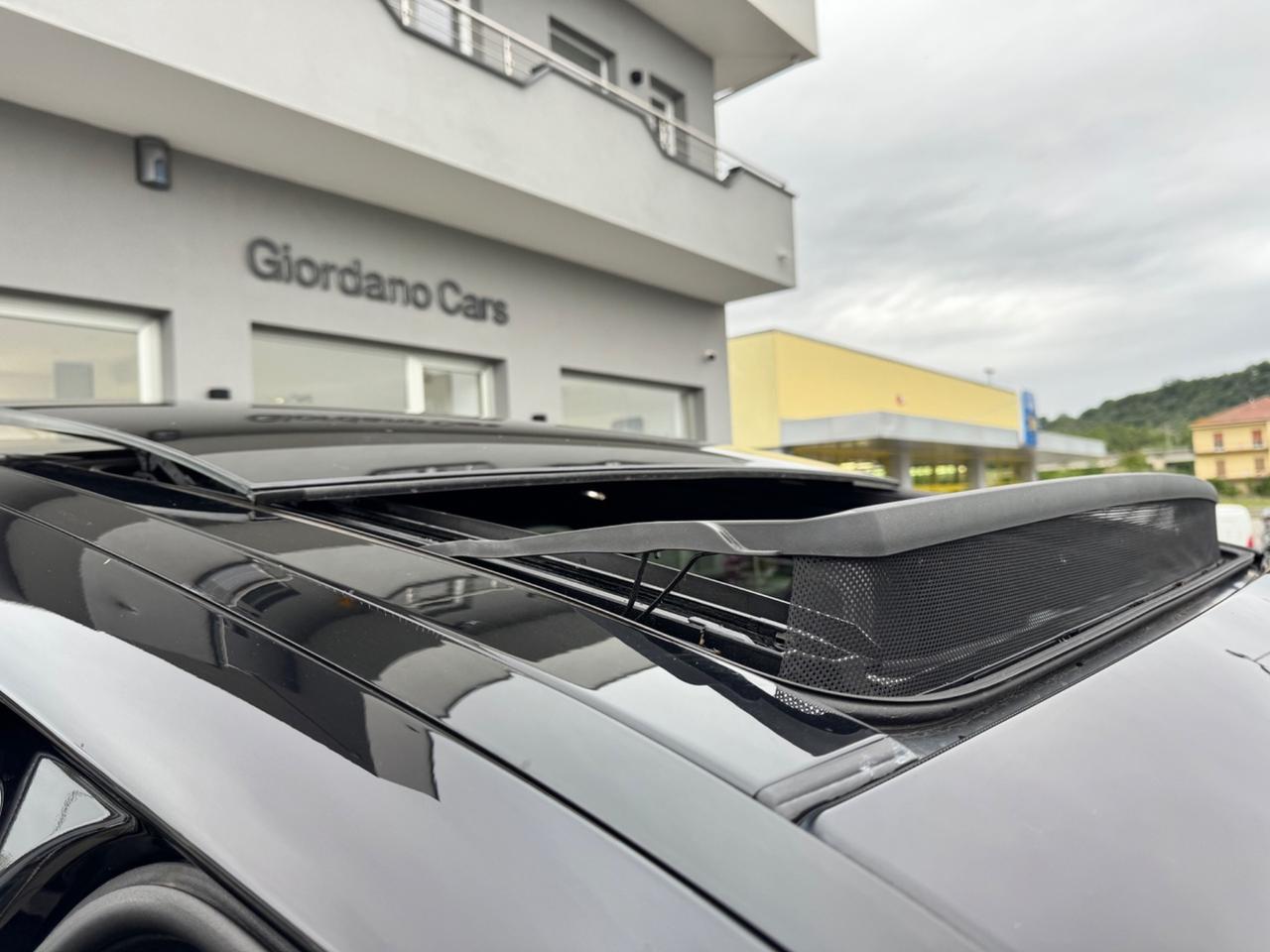 Land Rover Range Rover Velar Range Rover Velar 2.0 TD4 180 CV R-Dynamic HSE
