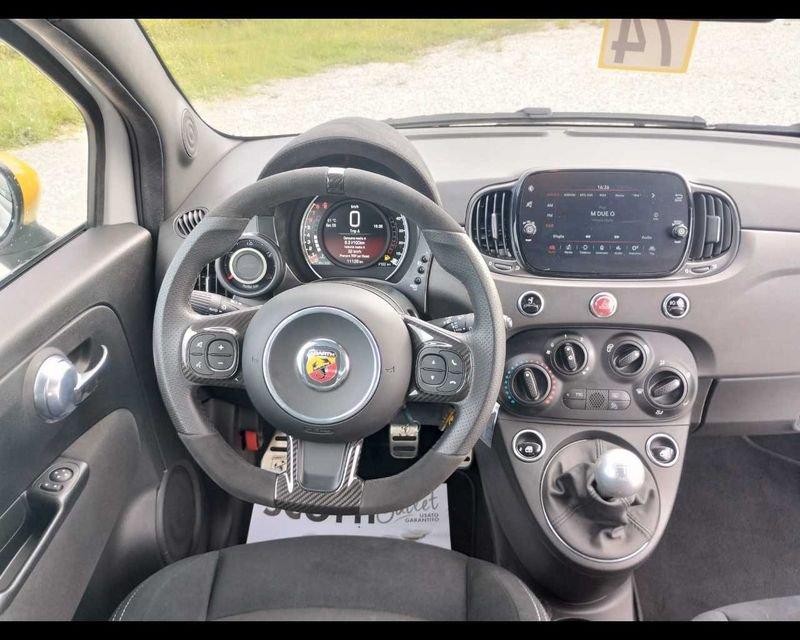 Abarth 695 1.4 Turbo T-Jet 180 CV