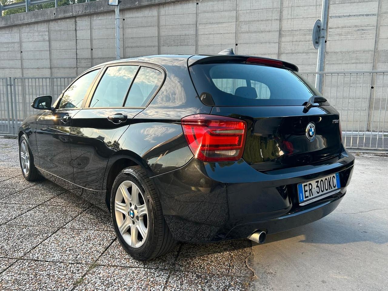 Bmw 116 116d 5p. Efficient Dynamics Urban