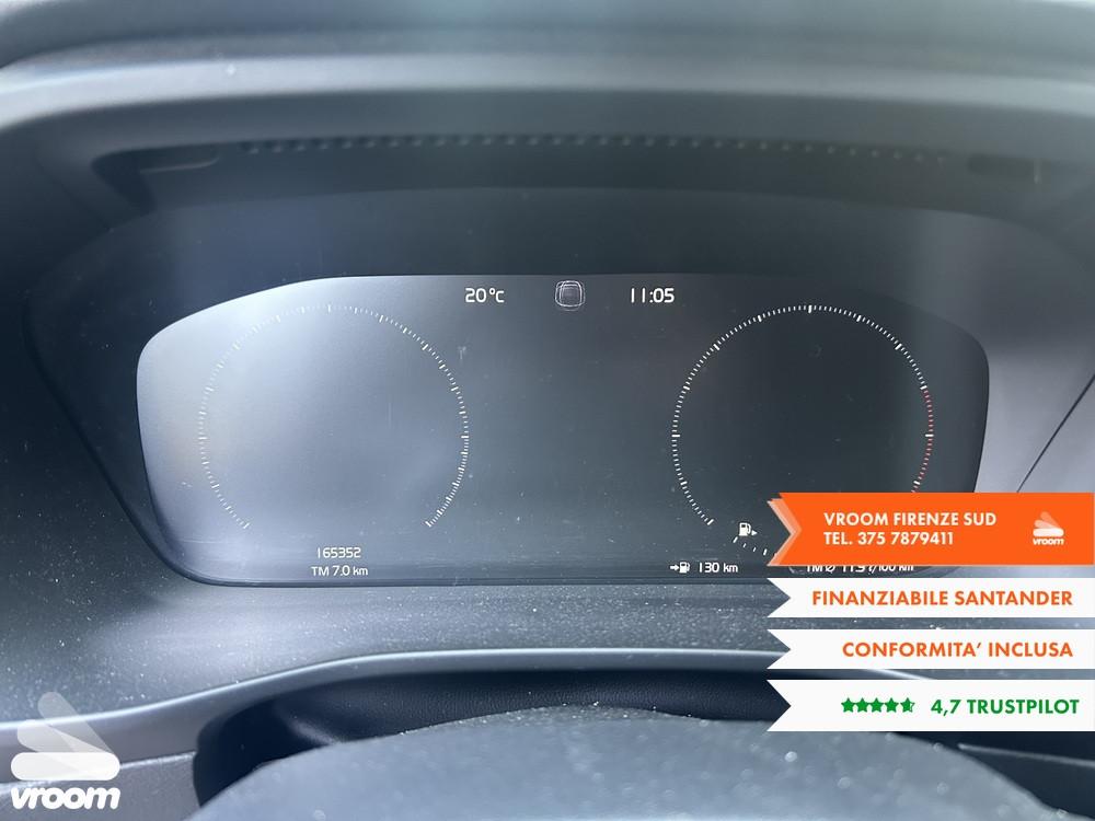 VOLVO XC40 (2017-->) XC40 D3 AWD Geartronic Ins...