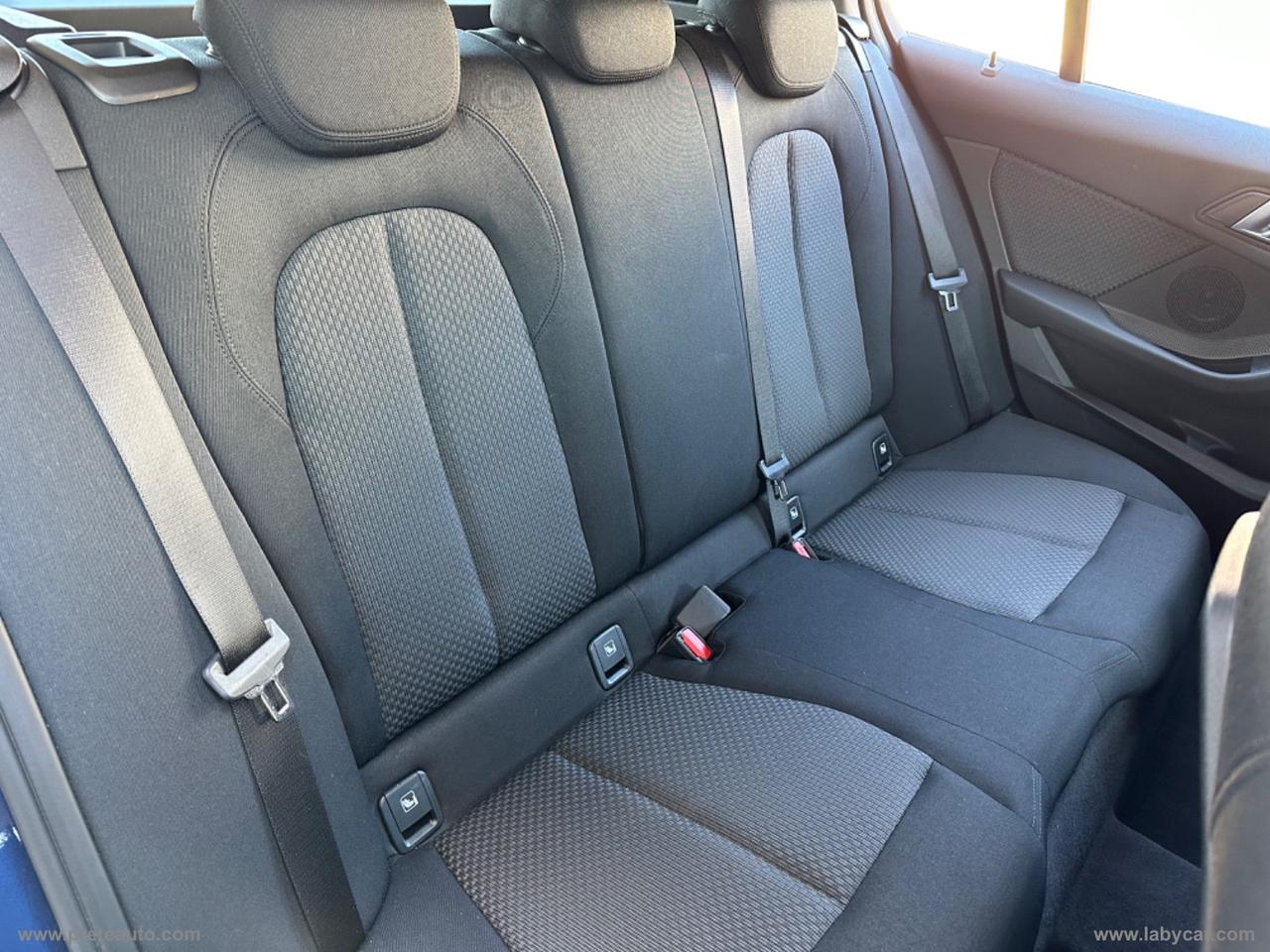 BMW 118d 5p. Advantage