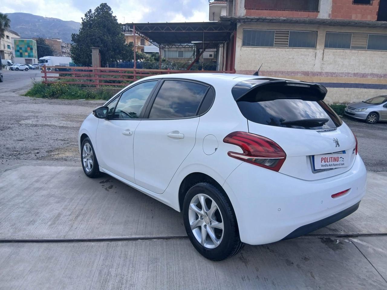 Peugeot 208 1.4 HDi 68 CV 5 porte Active