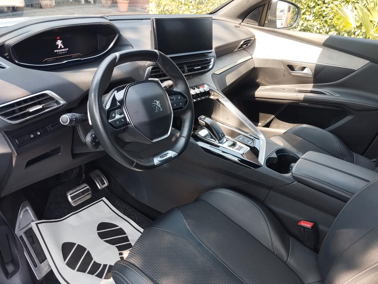 Peugeot 3008 BlueHDi 130 S&S EAT8 GT