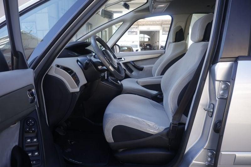 Citroën C4 Citroën C4 C4 Grand Picasso 1.8 16v Classique 92KW ANNO 2007