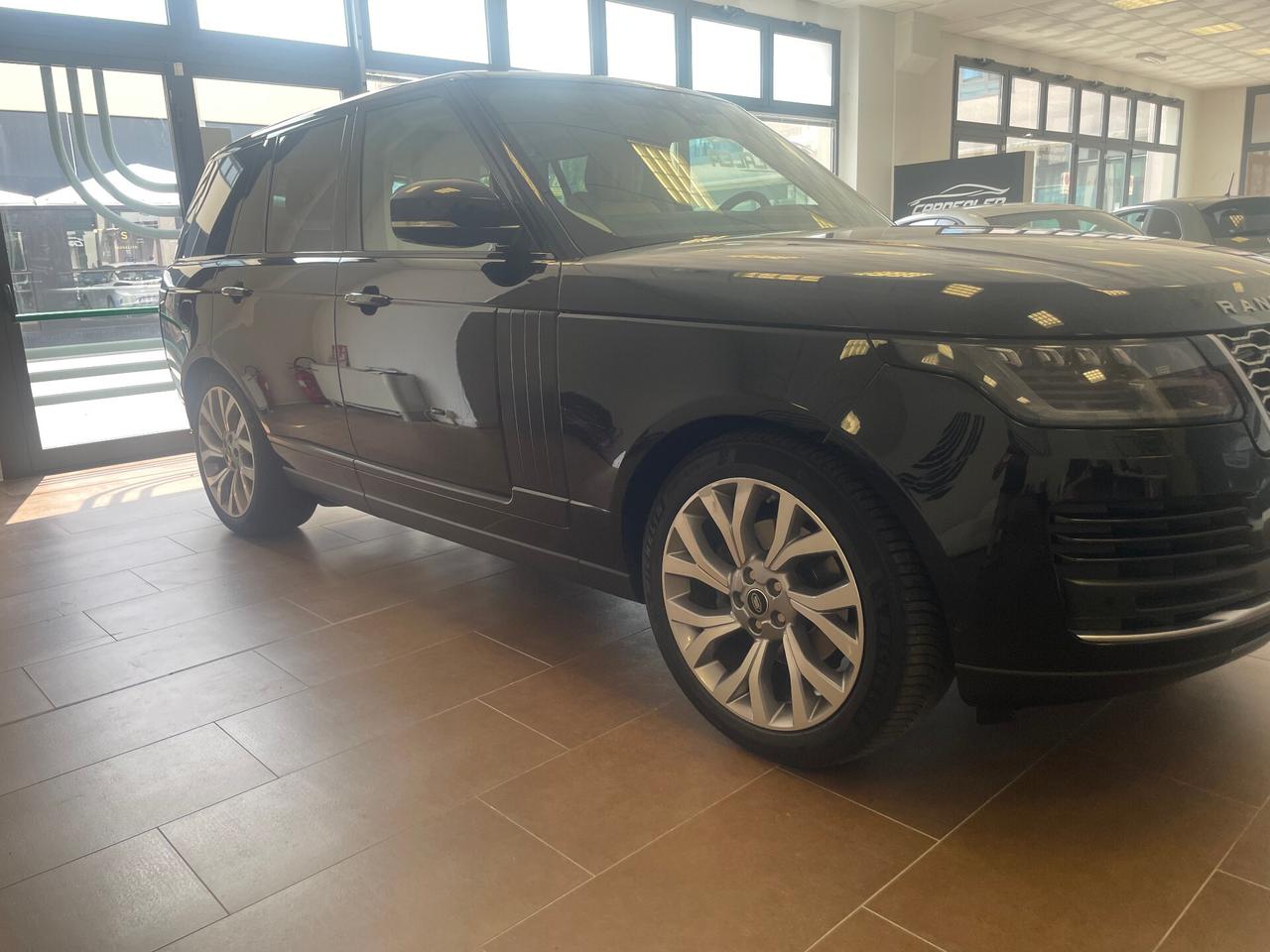 Land Rover Range 3.0 SDV6 SVAutobiography LWB