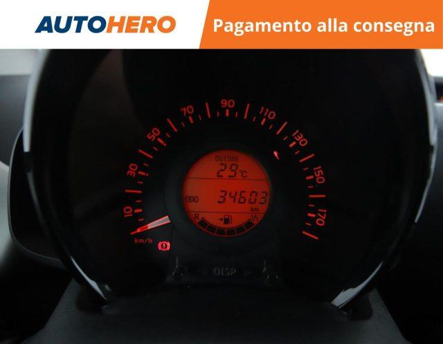 TOYOTA Aygo 1.0 VVT-i 69 CV 5 porte x-play TSS