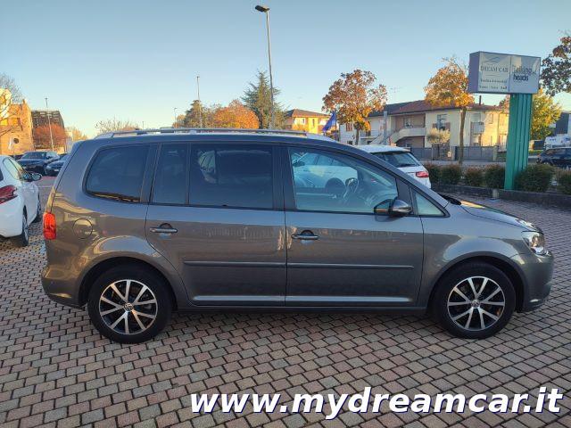 VOLKSWAGEN Touran Business 1.6 TDI DSG Comfortline 7 Posti