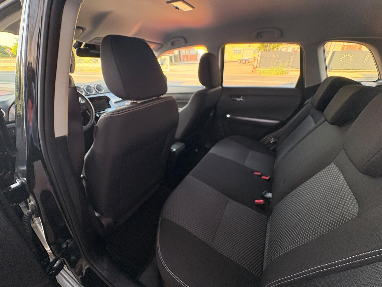 Suzuki Vitara 1.4 Hybrid Cool