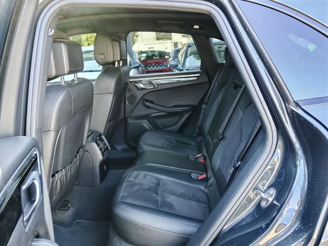 PORSCHE Macan 2.0