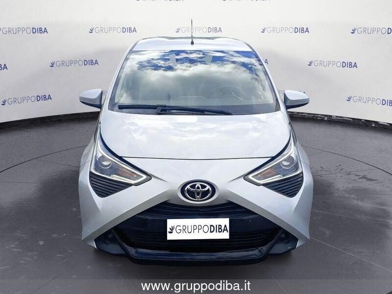 Toyota Aygo II 2018 5p 5p 1.0 x-play 72cv