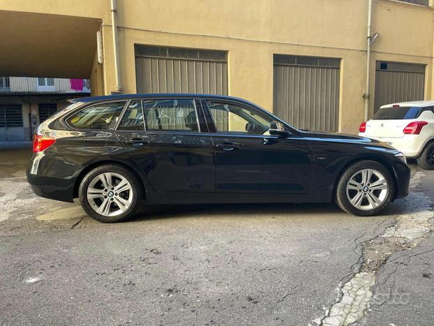 BMW 316 d Touring Sport NAVI-AUTOMATIC-XENO!!!