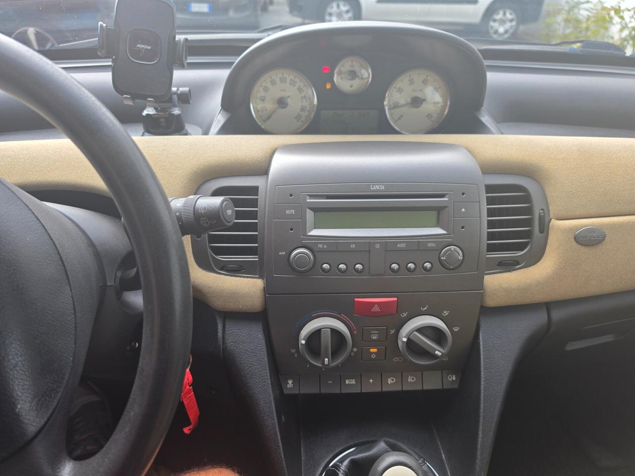 Lancia Ypsilon 1.2 Argento