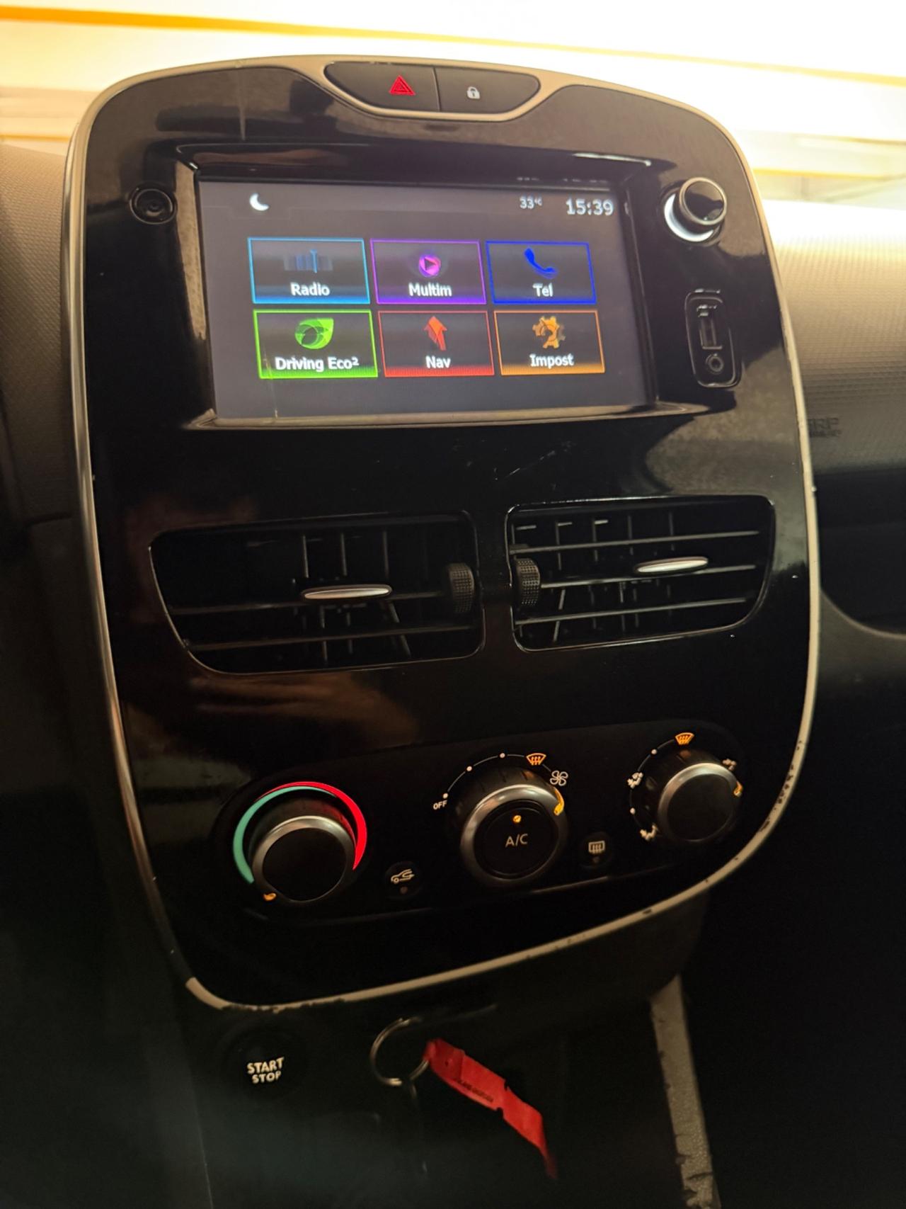 Renault Clio 1.2 Neopatentati Euro 6