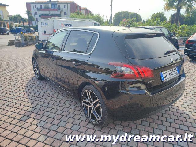 PEUGEOT 308 PureTech Turbo 130 S&S Allure