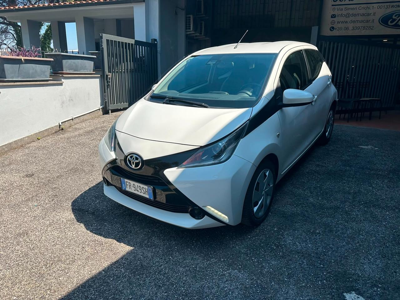 Toyota Aygo 1.0 VVT-i 72 CV 5 porte x-cool