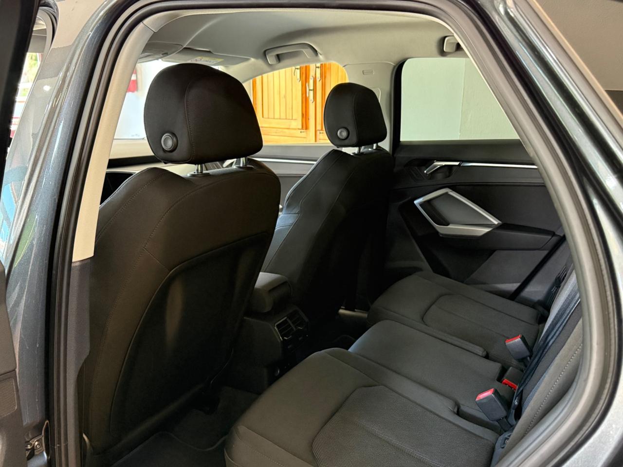 Audi Q3 SPB 35 TDI S tronic quattro edition