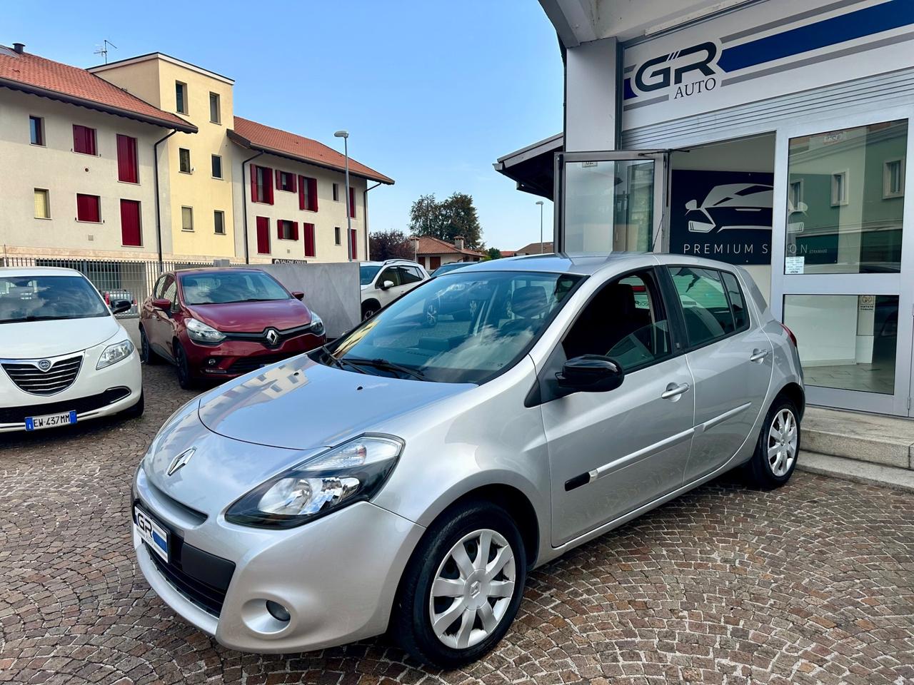 Renault Clio 1.2Bz 75Cv 5P Dynamique -Neopatentati
