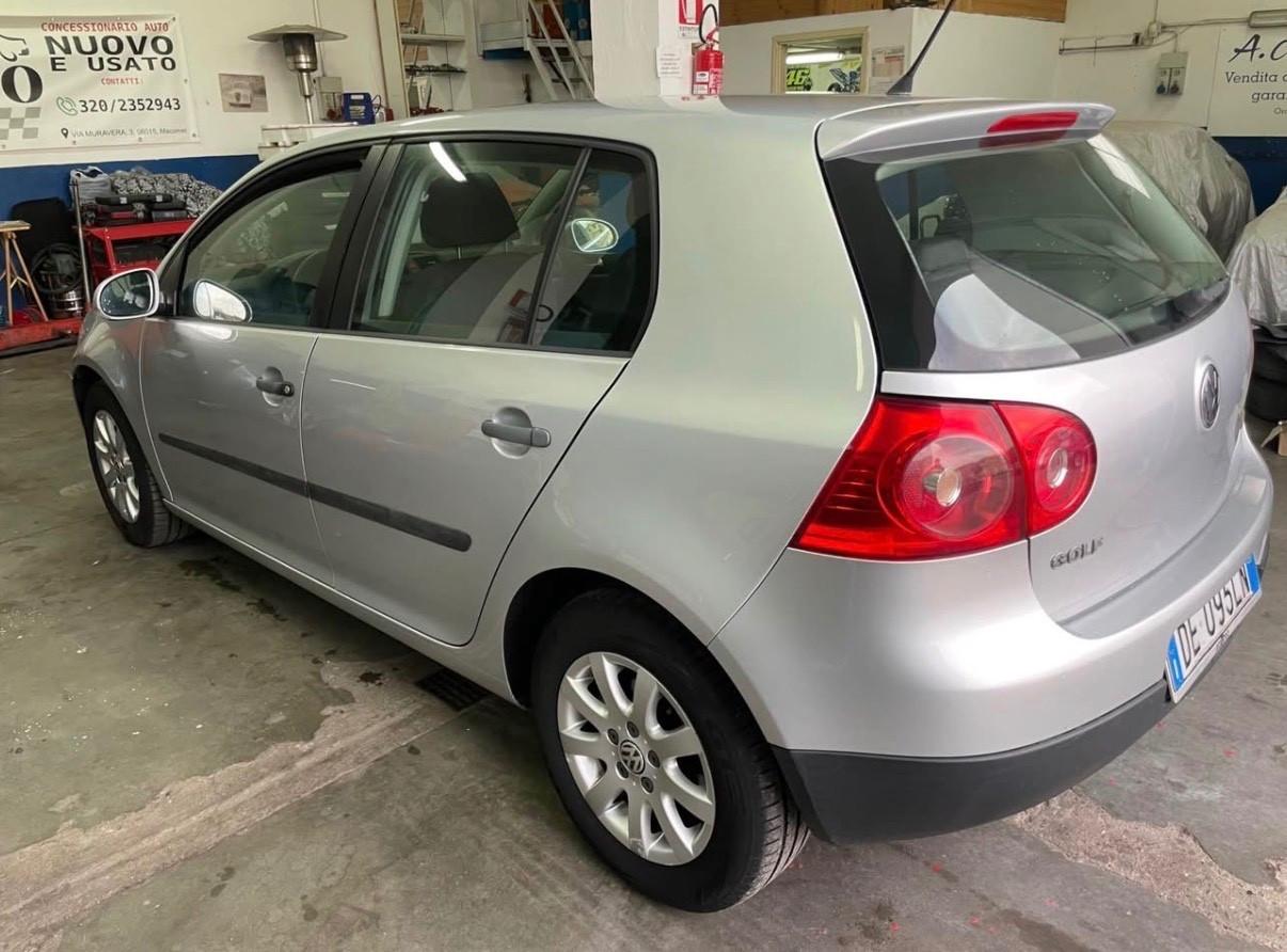 Volkswagen Golf 1.9 TDI 5 porte 6 marce
