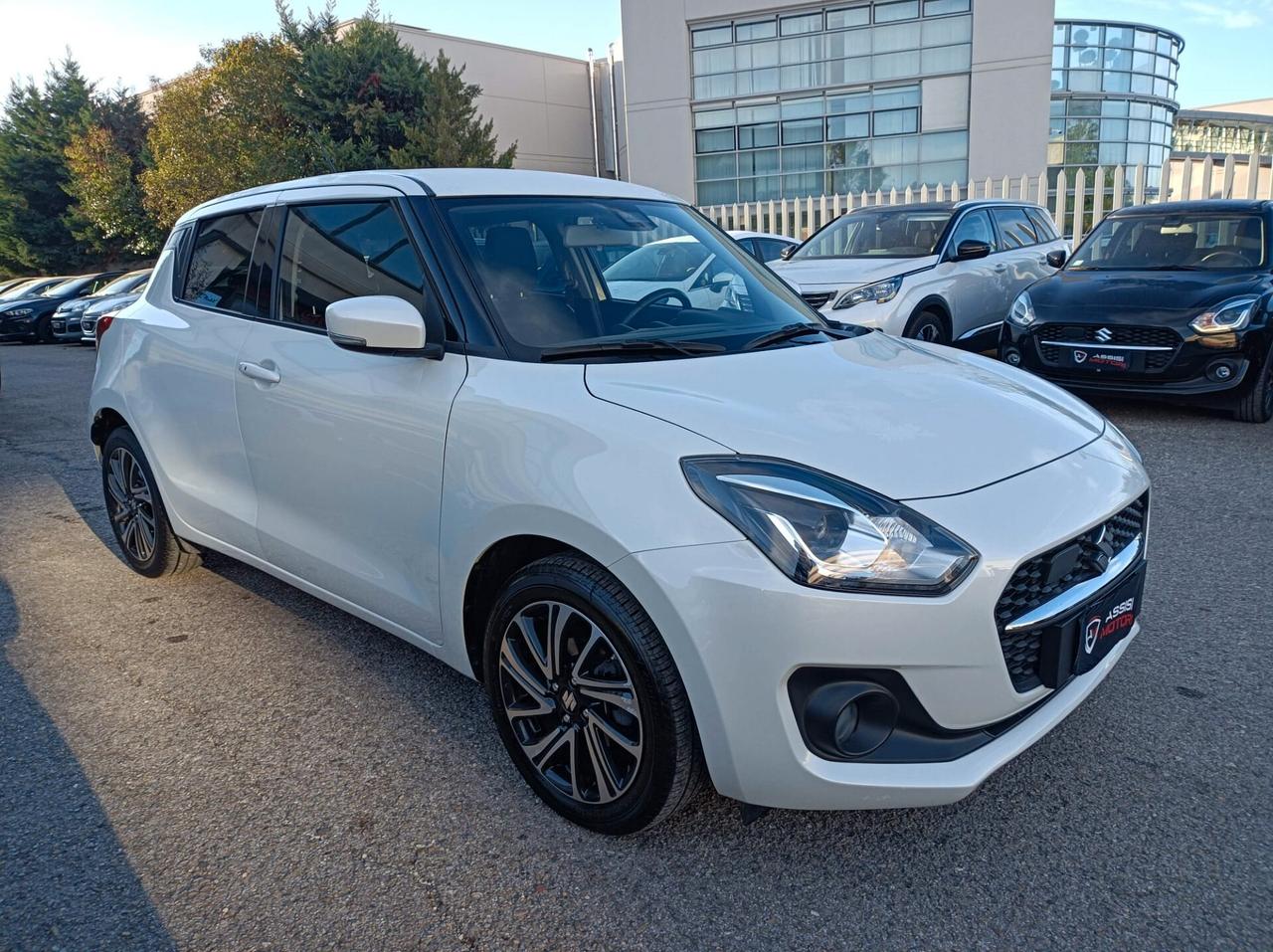 Suzuki Swift 1.2 Hybrid Top