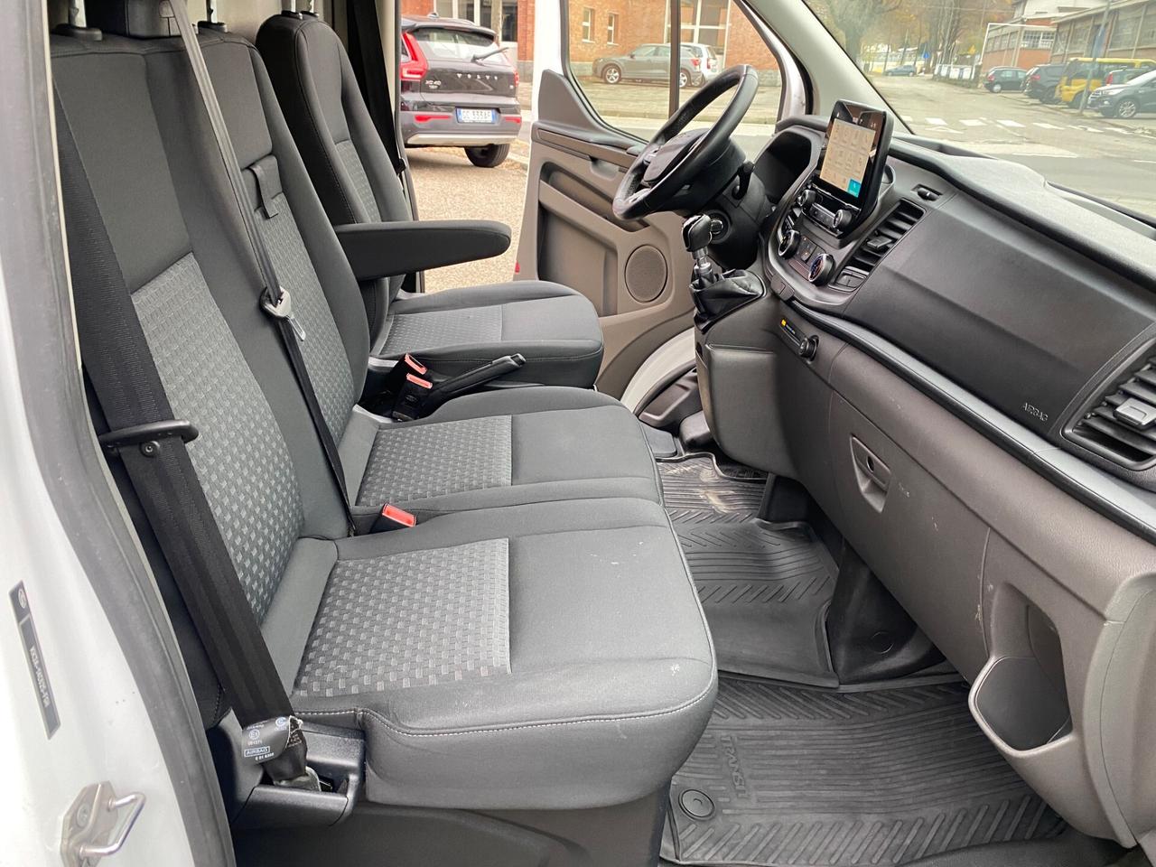 Ford Transit Custom 2.0 TDCi 170 PL Furgone Titanium