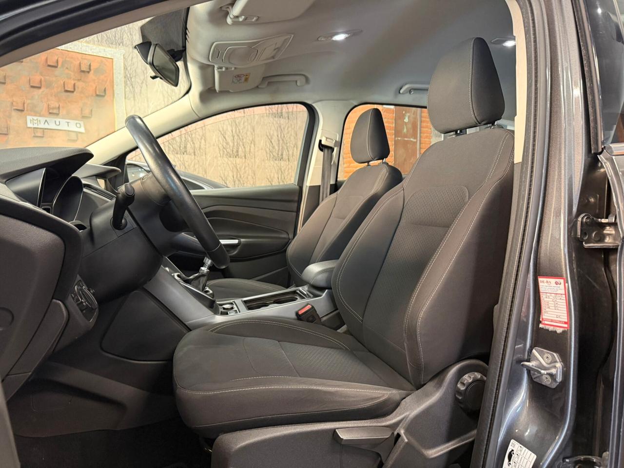 Ford Kuga 2.0 TDCI 120 CV S&S 2WD Business