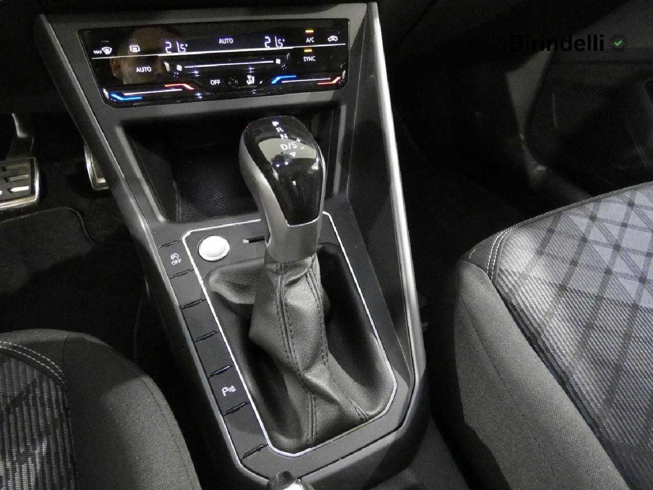 VOLKSWAGEN Taigo - Taigo 1.0 TSI 110 CV DSG R-Line