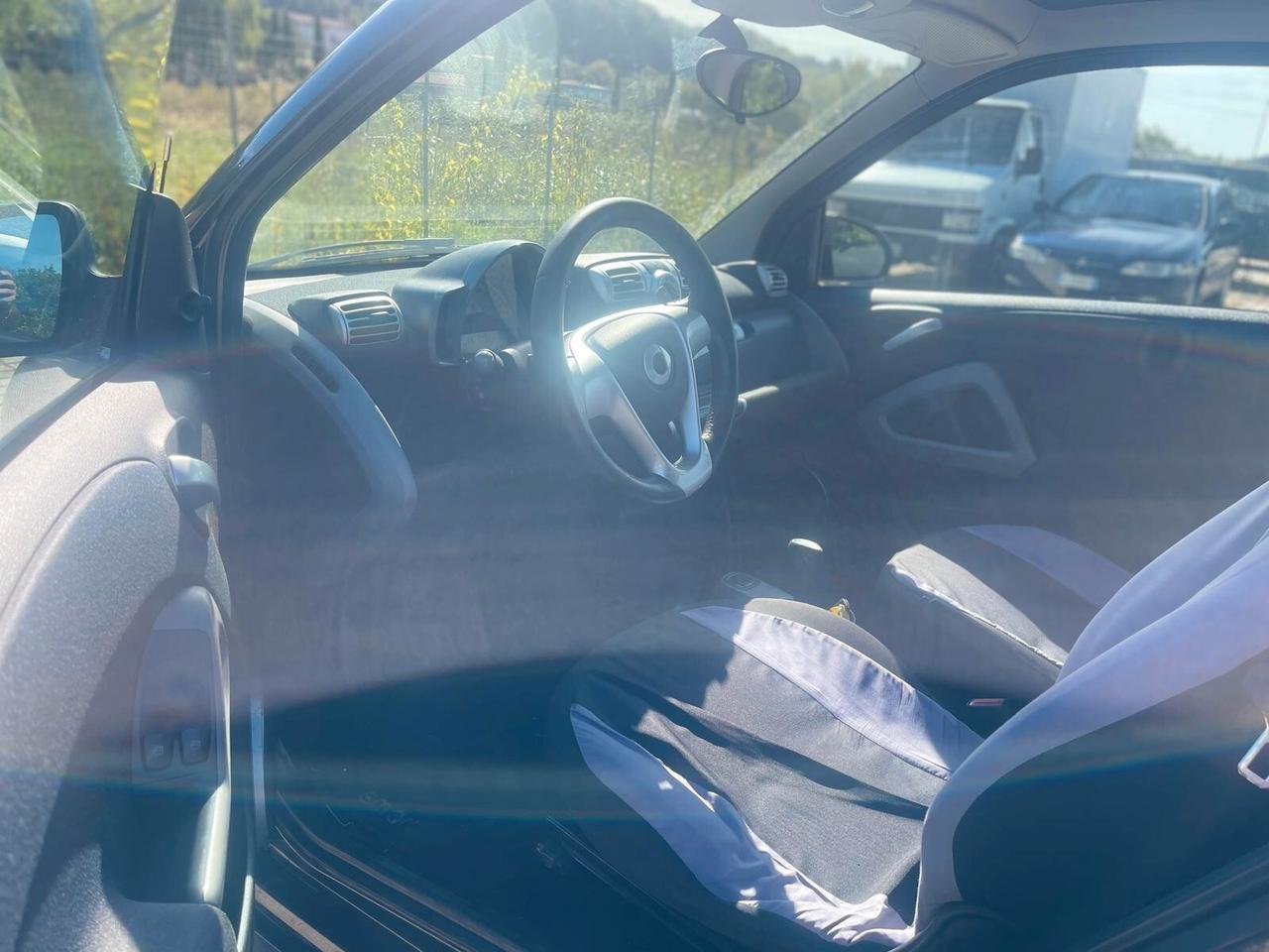 Smart ForTwo 1000 62 kW coupé passion