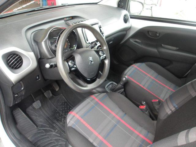 TOYOTA Aygo PEUGEOT 108 1.0 69cv - 5p Active
